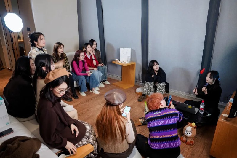 #出海运营秘籍👉@yunying23又是一年团队纪念日，希望明年大家都可以开开心心