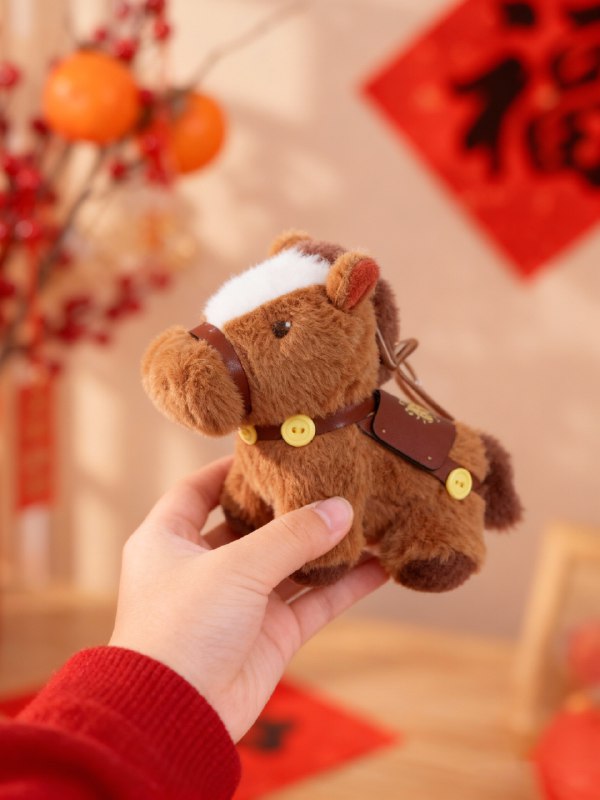 #出海运营秘籍👉@yunying23马年金小獴《以獴为马》和《金山赤兔》两款主题玩偶正式亮相，祝大家马年马到成功