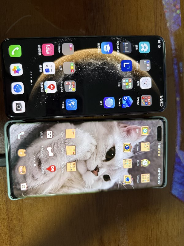 华为的数据迁移就是一坨💩！还给我下了一堆我根本没下过的app😤本来的背景和图标也都没了，这迁移了个啥？华为的数据迁移就是一坨💩！还给我下了一堆我根本没下过的app😤本来的背景和图标也都没了，这迁移了个啥？