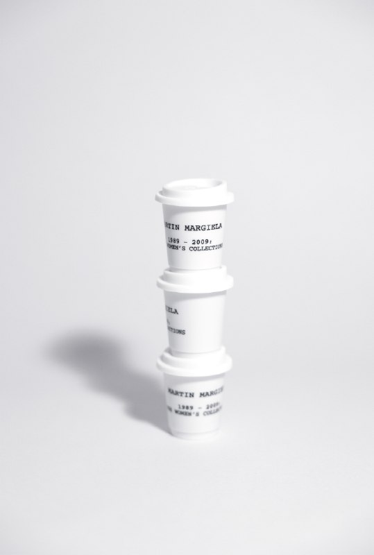 × MARTIN MARGIELA 1989-2009 EXHIBITION× MARTIN MARGIELA 1989-2009 EXHIBITION
