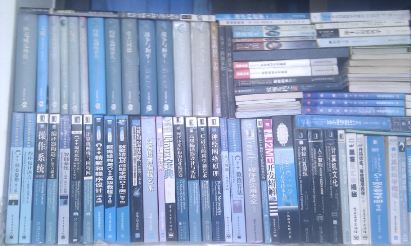 分享我的计算机读书清单Python: Python 核心编程系统学习 Python，这一本书足矣，把 Python 的每个细节都讲的很透，每个例子都非常实用