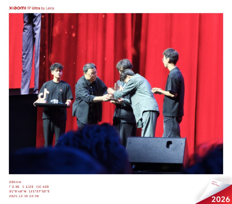 毕导拿了抖音精选的年度最佳科普创作者，实至名归