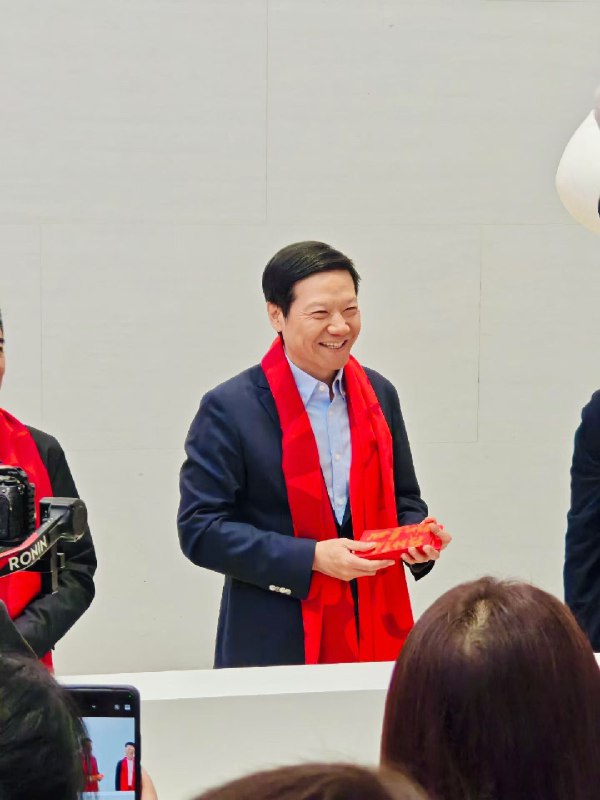 #出海运营秘籍👉@yunying23雷总今天在金山发开工红包每年最想去北京的一天