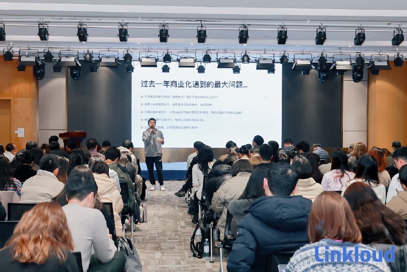 杭州原来有这么棒的活动，不愧是东方硅谷！最近在从零到一做出海产品的用增和商业化，踩了很多坑，今天这场活动收获非常多