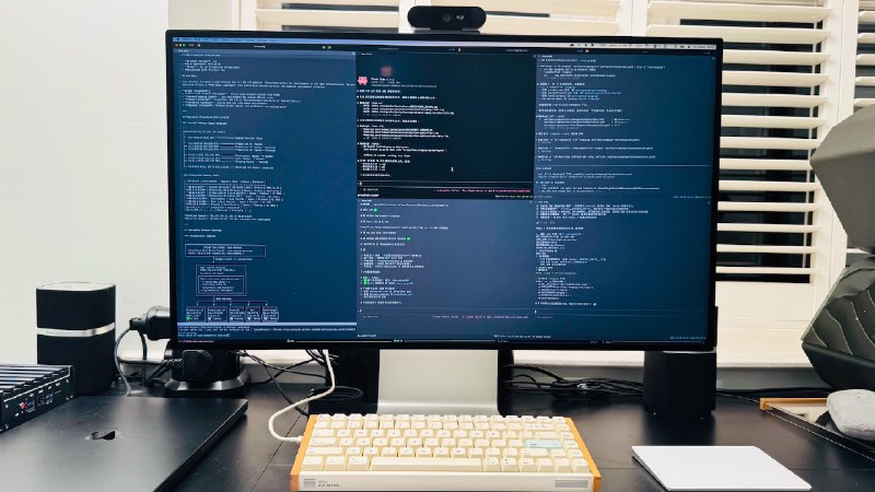 新的工作环境干了俩礼拜，MacBook Pro 可以下岗了