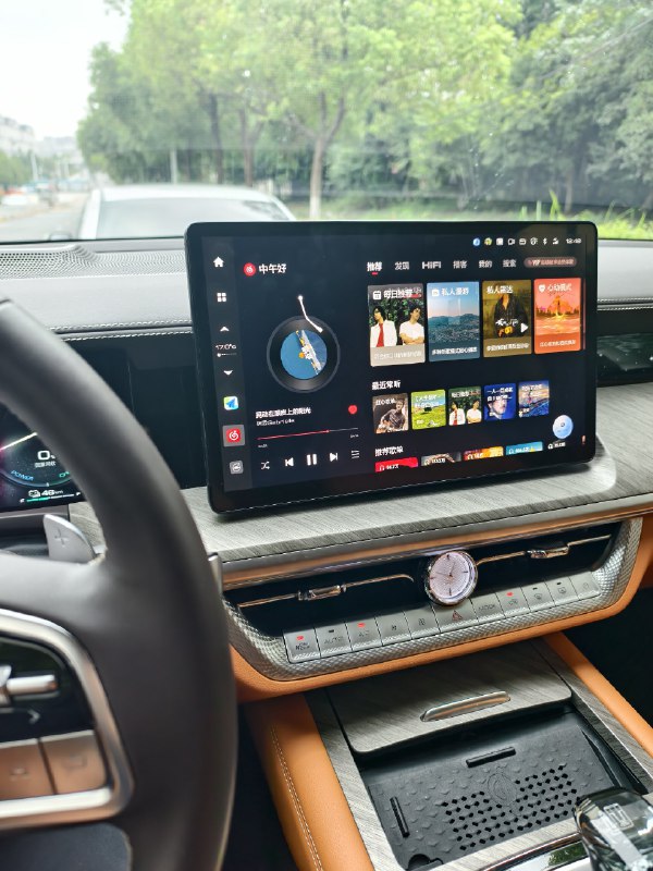 好，干货来了1. 决心，我是从底层做起的，高中开始混社会，工人，厂长，制造业，背毛料120斤上三楼，创建deepin找房子接网线，写代码设计产品销售啥都干