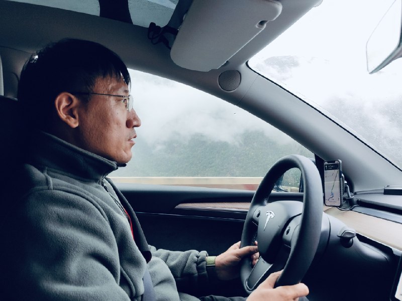 早上一抬头，看见摘录提示我成为少数派 4890 天，算一下约等于 13.4 年了