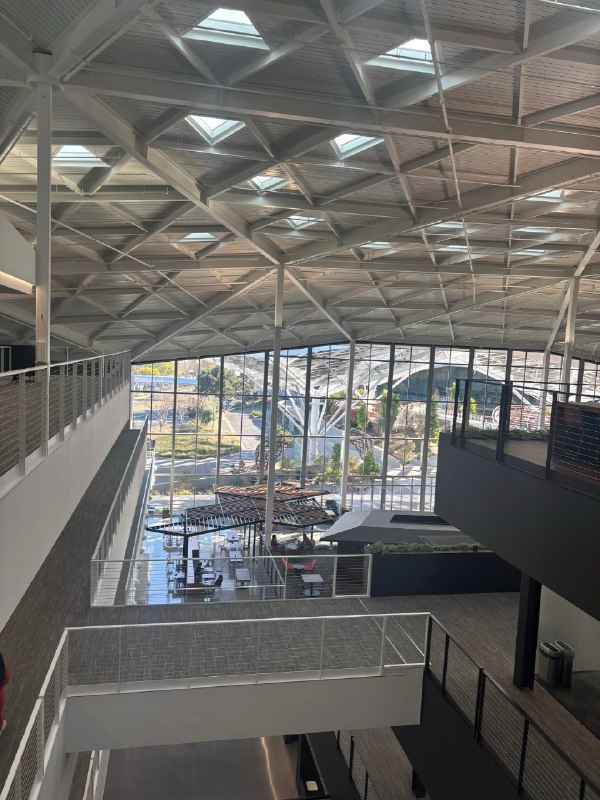 从 Yale 到湾区大厂，这周的Tech Trek让大脑彻底过载