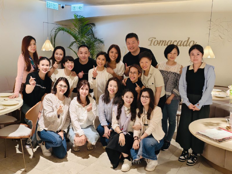 第一次交付香港的客户，看着客户反馈这么好，我也可以满意的回京了