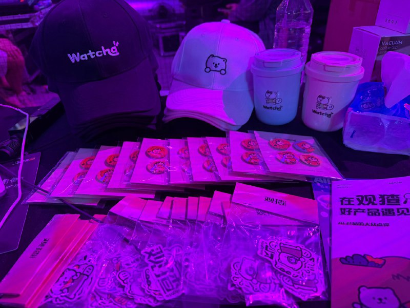 观猹，应该是S创活动里最火的展位了观猹，应该是S创活动里最火的展位了