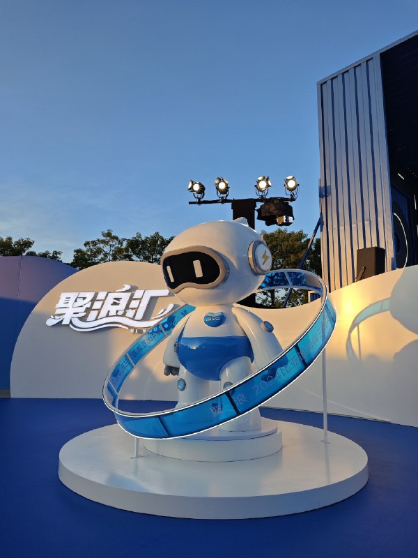 比亚迪海洋网三周年卖了350万辆…比亚迪海洋网三周年卖了350万辆…