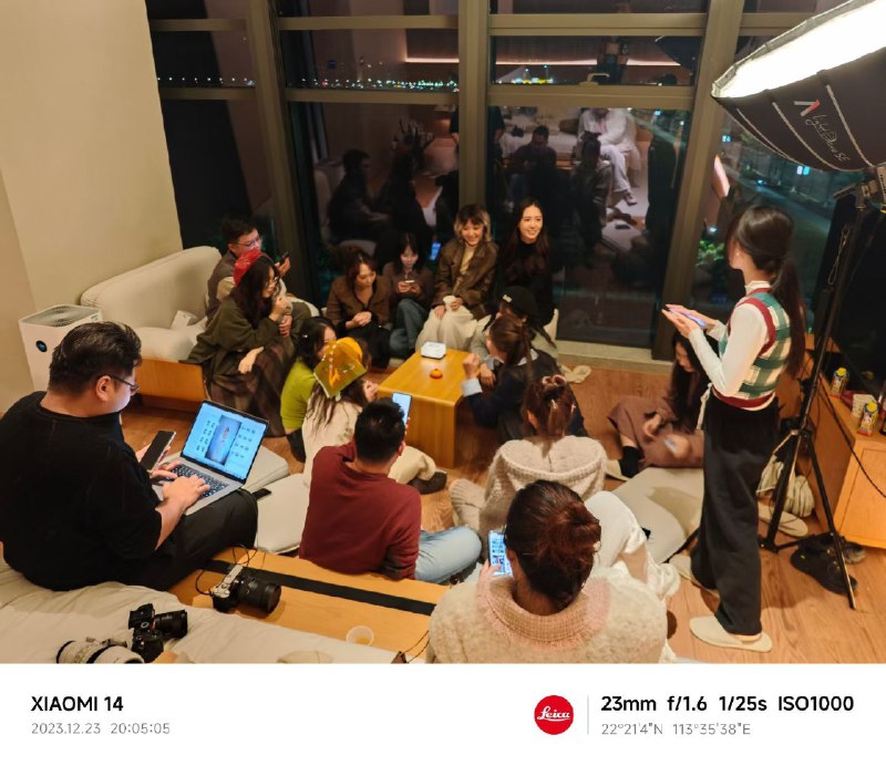 #出海运营秘籍👉@yunying23又到12月了，每年的圣诞节左右我都会举办一个happy之夜，组内的同学以及邀请这一年跟我们紧密合作的其他部门同事一起拍照，做游戏，互换礼物，这已经成为一个固定的节日，不出意外只要我在金山就会把这个仪式坚持下去