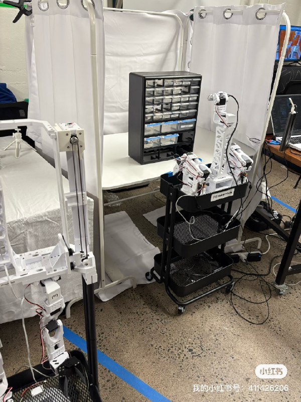 来看看硅谷的硬件创业者在关心些什么最多的还是机械手、摄像头、3D打印