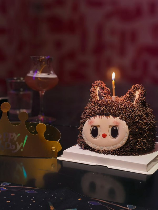 飞书最大的失败就是在于一帮用着Mac顶配的人，完全不知道中国还有50%左右的人用着win7 10一些完全带不动他的软件和平台👎👎👎