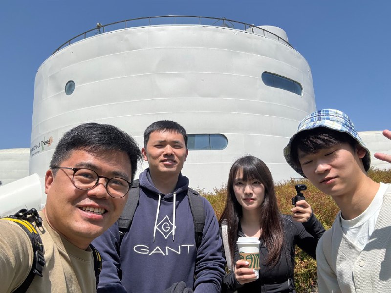 小红书独立开发者大赛颁奖，有在现场的小伙伴吗？小红书独立开发者大赛颁奖，有在现场的小伙伴吗？