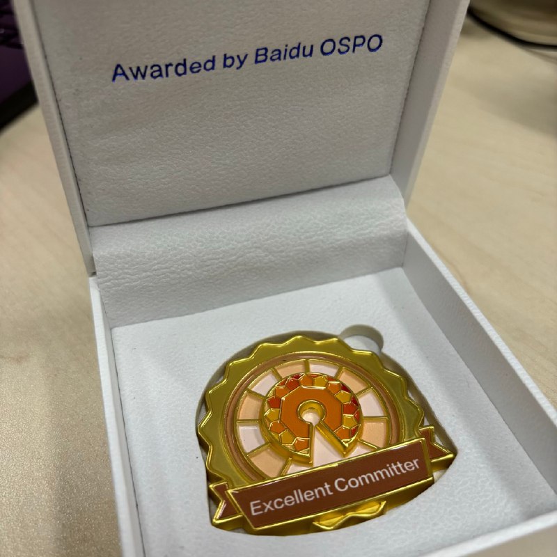 虽然本应该早过了拿个小奖牌会激动的年纪，但这块对我个人确实意义很大，甚至有点泪目！ヽ(ﾟ∀ﾟ)ﾉ感谢百度开源办公室~虽然本应该早过了拿个小奖牌会激动的年纪，但这块对我个人确实意义很大，甚至有点泪目！ヽ(ﾟ∀ﾟ)ﾉ感谢百度开源办公室~