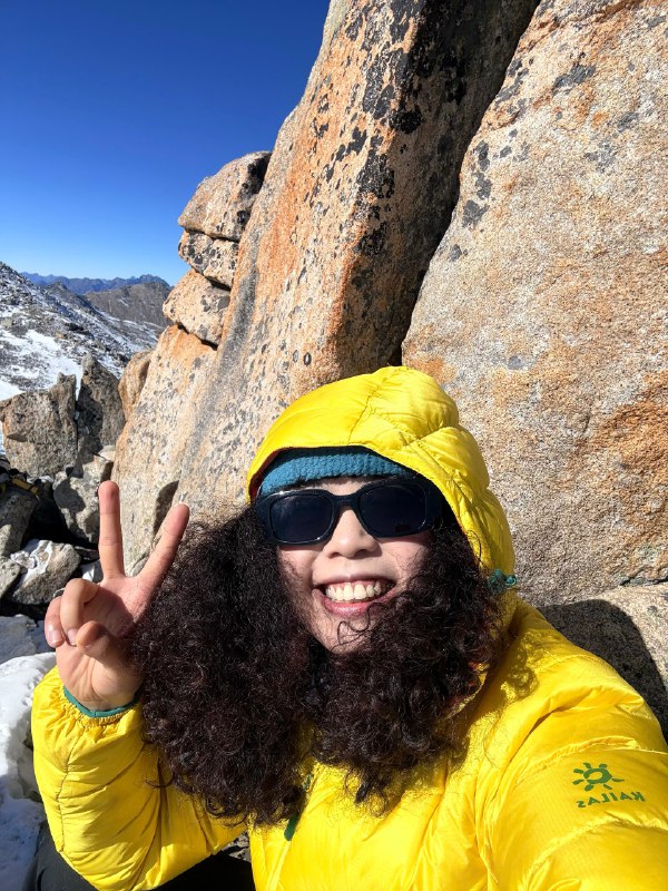 #出海运营秘籍👉@yunying23人会更倾向跟有主人翁意识➕诚信值高的伙伴共事、合作和沟通🤝分享自己上周的一个工作事件，关于我没有成功完成一个项目，甚至还是一个 bad结果但却让这个项目涉及的客户、专家，包括我老板对我的印象都还不错✅--------------我对接的一个专家，在前期和他沟通过程中就有些坎坷，同时因他，也让我的客户那边受影响变动了 2️⃣次议程安排事不过三，悬着的心终于是啪嗒落地碎了💔第三次议程确实是沟通上了，但他们之前已经在其他平台上合作过，导致本次会议客户没有新的信息摄入所以对我这边来说，这个项目就是失败的状态但是呢！这个失败不代表我是失败的❌1️⃣ 我的客户会后跟我说，这个项目过程确实是辛苦我费心了，之后他们的其他跟这个专家的项目会从我这走2️⃣ 这个专家从前期对我不搭理，不够有契约精神的态度，会后主动和我说，愿意帮我做类似的其他项目，因为觉得我人挺好的3️⃣我对这个项目的所有沟通和处理，都清晰可见地留痕在群里，老板能看见