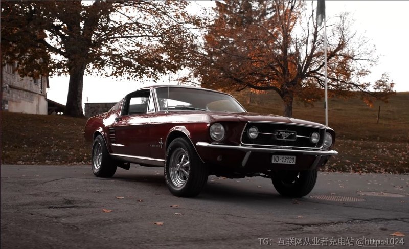 Next.js + GSAP 做的福特 Mustang 1969-70 款型的展示网站，滚动触发动效，致敬 Ducati 官网的叙事风格
