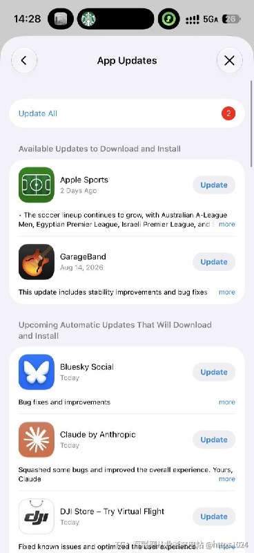 Apple的App Store 更新了吗竟然可以显示图标了进来还有 不同的更新选项我一直beta版本没有这个提示的@